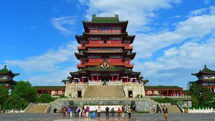 八一軍旗<英雄城南昌>1日游精華景點(diǎn)，南昌深度游